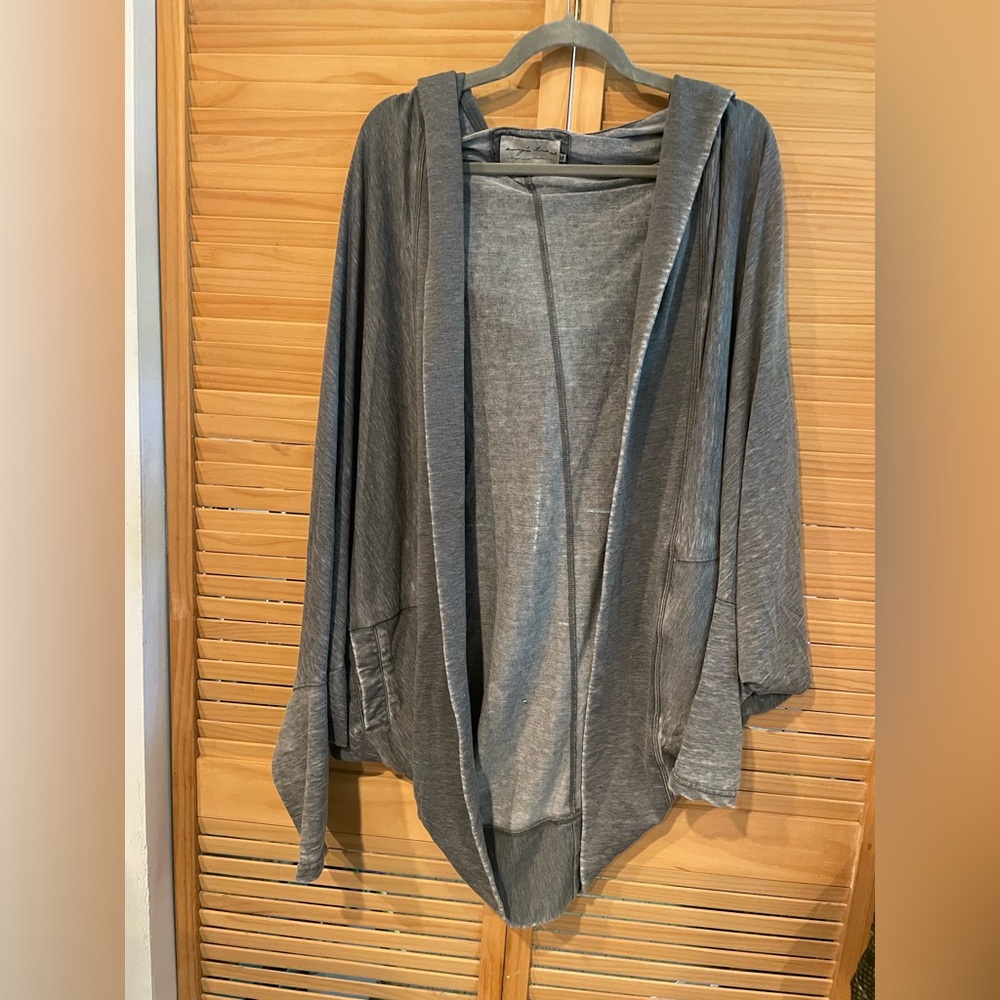 Evy’s Tree the Jennifer shrug open cardigan
